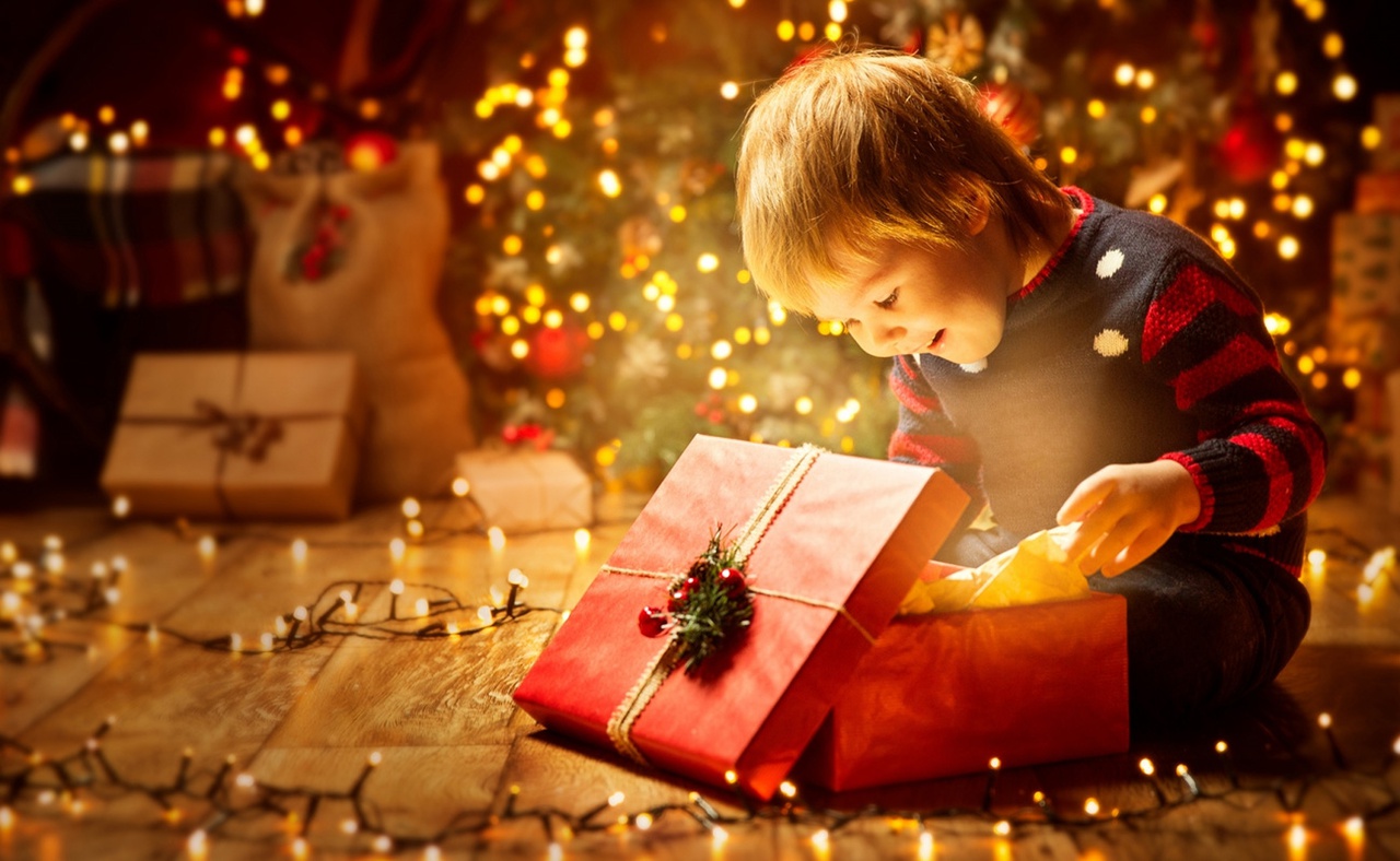 Наборы для детского творчества — полезный и увлекательный подарок на Новый год