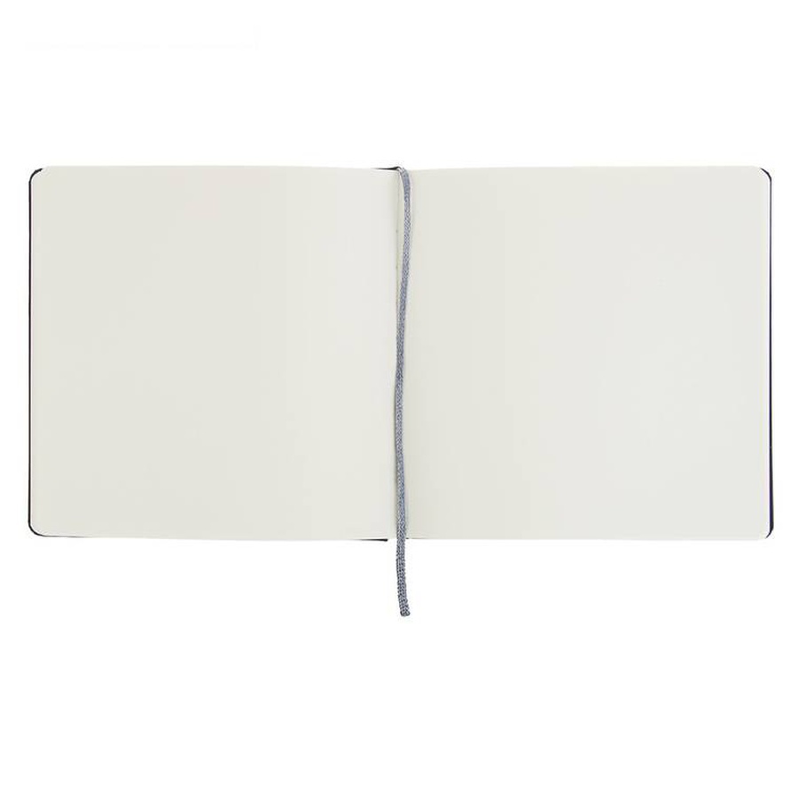 картинка Блокнот travelling sketchbook, 195х195 мм, черный квадрат, 80 листов