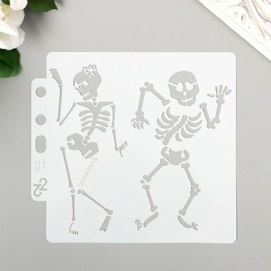 фотография Трафарет пластик "танцующие скелеты" 13х14 см