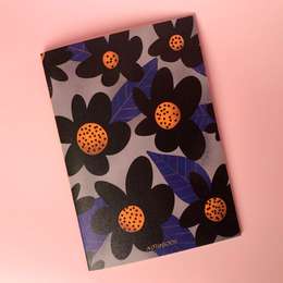 изображение Тетрадь а5 "black flowers" (точка)