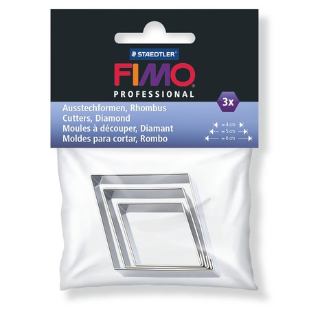 Набор каттеров от бренда Fimo предназначен для работы с полимерной глиной. С помощью каттеров можно не только вырезать форму, но и создавать узоры и …