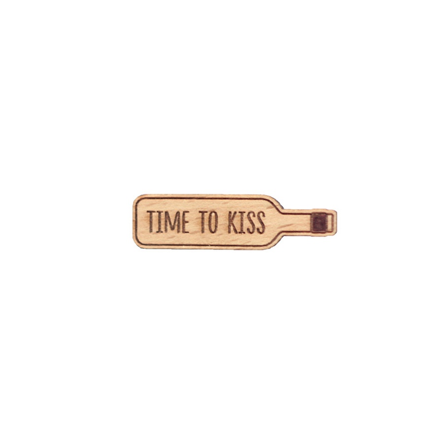 изображение Значок деревянный бутылка time to kiss waf-waf