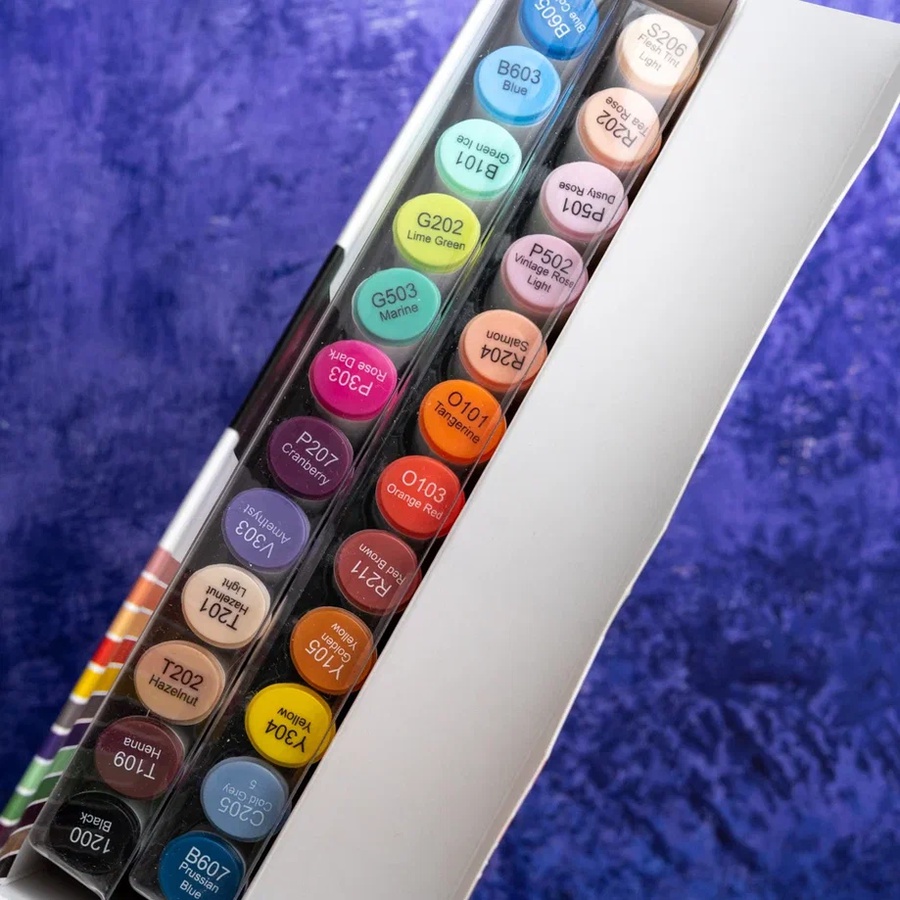 фотография Набор спиртовых маркеров малевичъ graf'art brush, мода 24 цвета