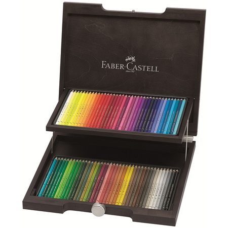 Подарочный набор из 72 цветных профессиональных карандашей в подарочном деревянном кейсе с удобной ручкой для переноски и металлической застежкой. Ка…